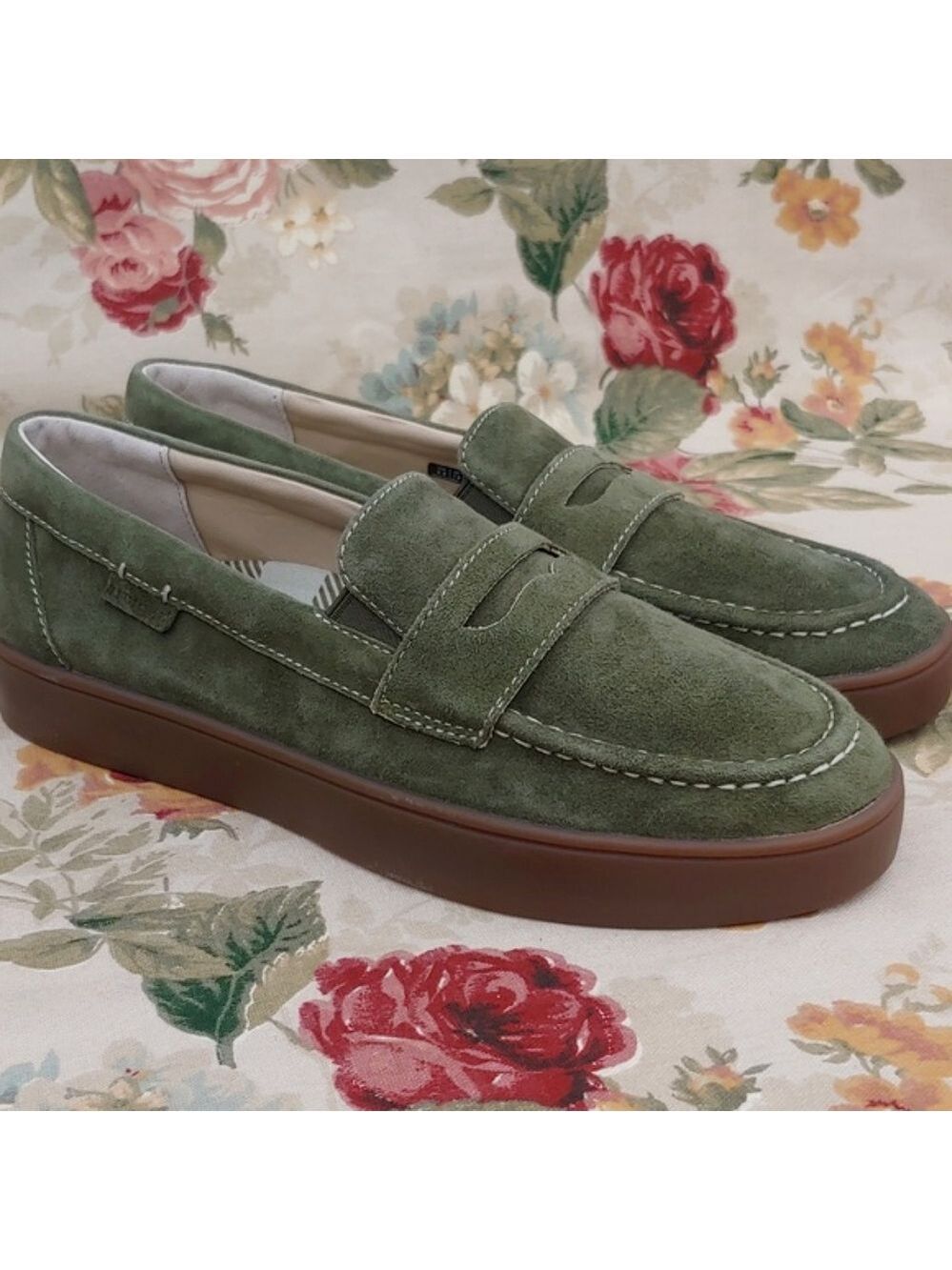 Revitalign Malibu Suede Penny Loafer Shoes in Olive Green Women's size 9 NWOT - Picture 4 of 17